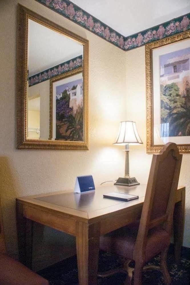 Polynesian Inn Saint Cloud Zewnętrze zdjęcie
